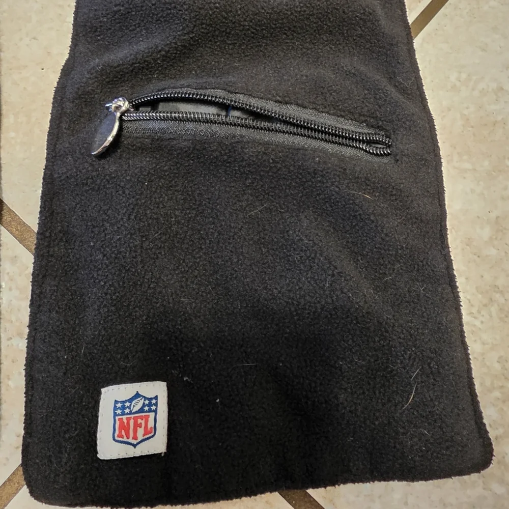 Pittsburgh Steelers Hat & Scarf Bundle